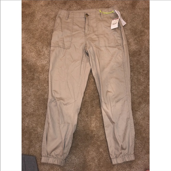 skinny khaki joggers